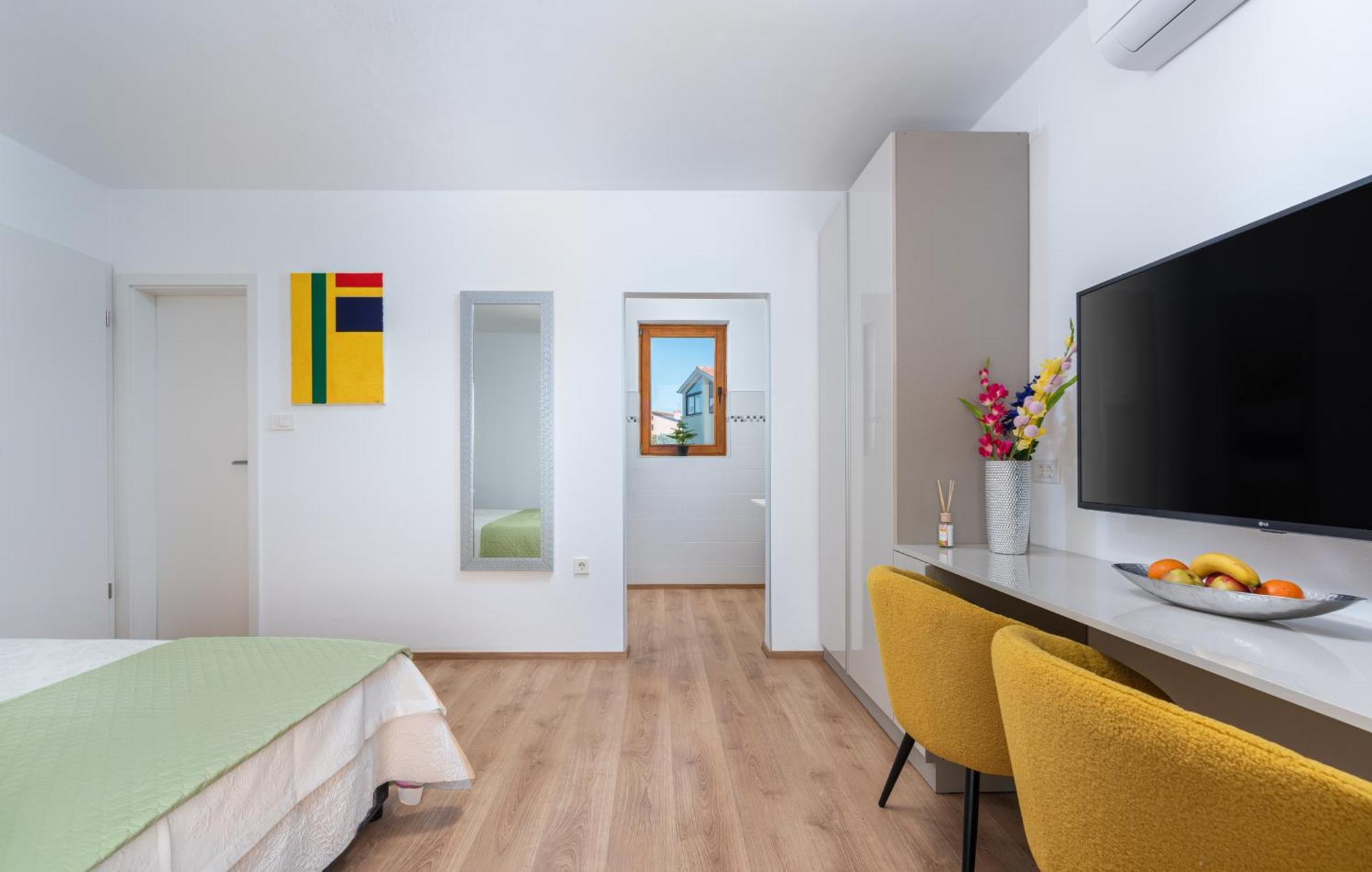 Apartments Viktor Poreč Eksteriør billede